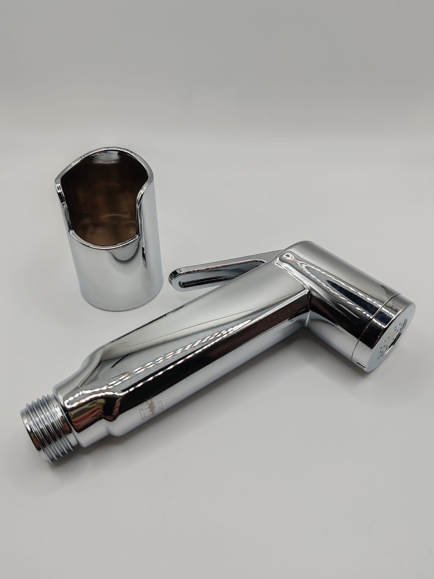 Accessorio doccino con sostegno